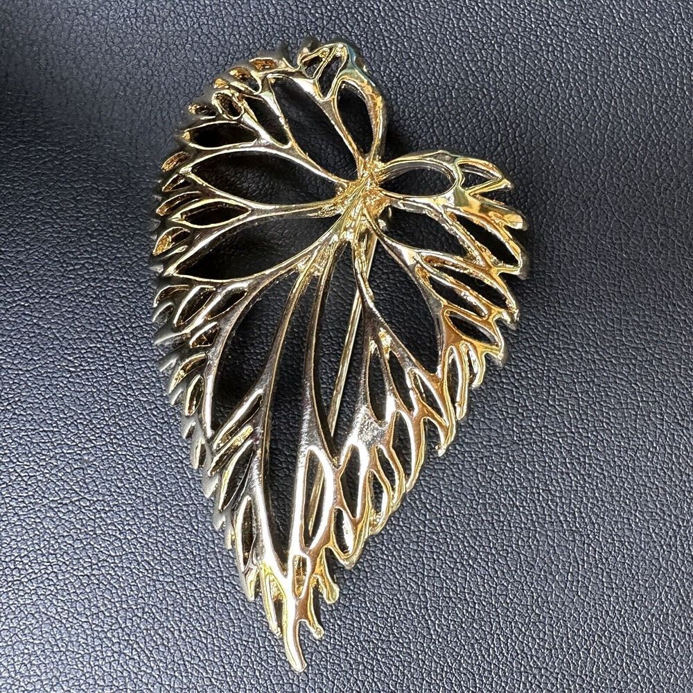 Vintage Brooch Pin 2.25" Leaf Open Yellow Gold Plated Metal Minimalist Retro MCM